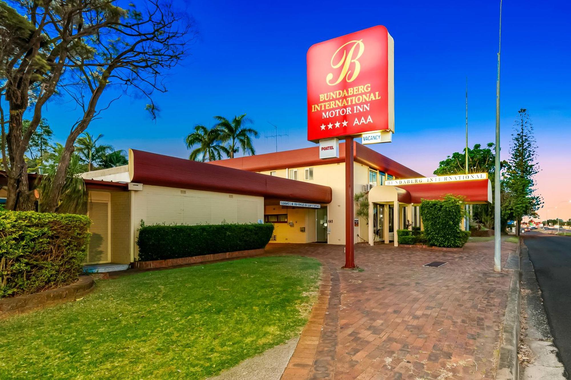 Bundaberg International Motor Inn Экстерьер фото